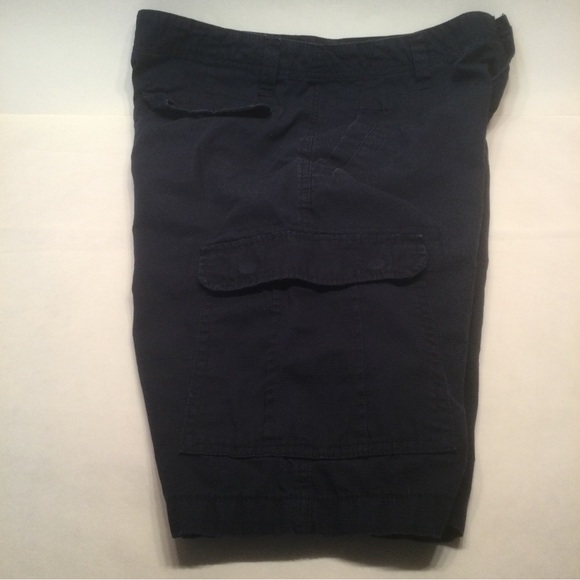 Men's Freestyle Revolution Cargo Flat front Shorts Sz 30 W Dark Blue Snap Pocket - Picture 3 of 6